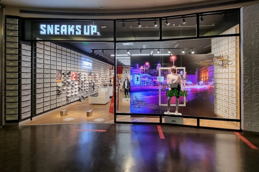 Sneaks Up- İstanbul Capacity AVM