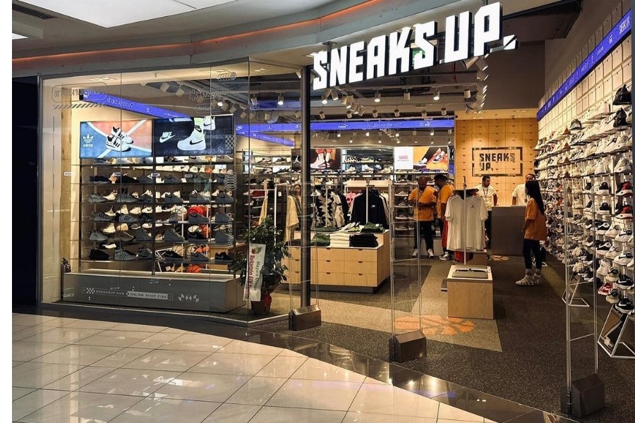 Sneaksup - Mark Antalya